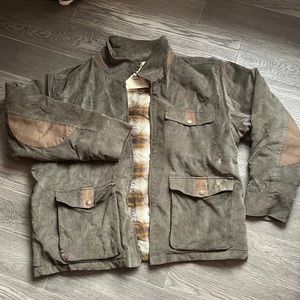 Cabela’s outfitters lined jacket with suede patches